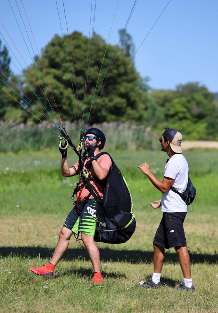 Exercice de gonflage lors d'un stage progression